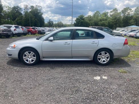 Used 2014 Chevrolet Impala LT w/ LT Sunroof Package FWD image 8