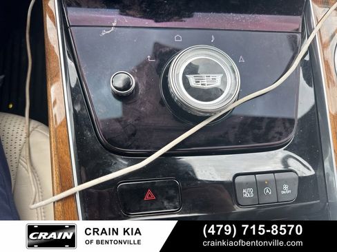 Used 2025 Cadillac Escalade Sport Platinum w/ LPO, ONYX Package AWD/4WD image 41