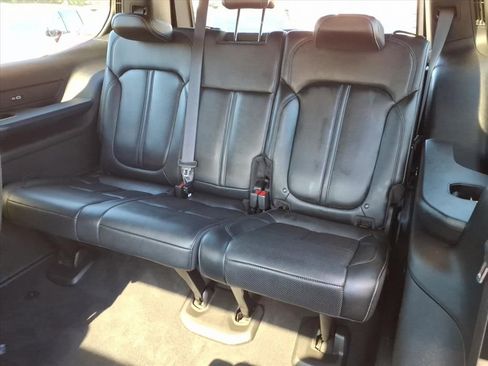 Used 2022 Jeep Wagoneer Series III w/ Premium Group I image 14