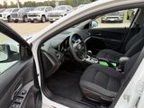 Used 2015 Chevrolet Cruze LT image 5