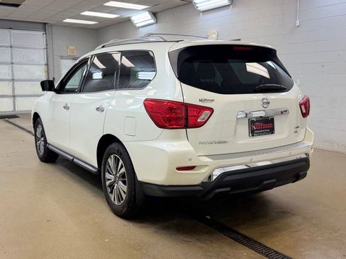 Used 2020 Nissan Pathfinder SL AWD/4WD image 7