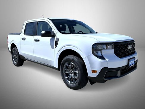 New 2026 Ford Maverick XLT AWD/4WD image 3