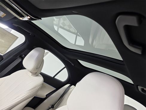 New 2026 Mercedes-Benz E 350 Sedan image 9