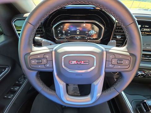 Used 2022 GMC Sierra 1500 SLT w/ SLT Premium Package AWD/4WD image 14