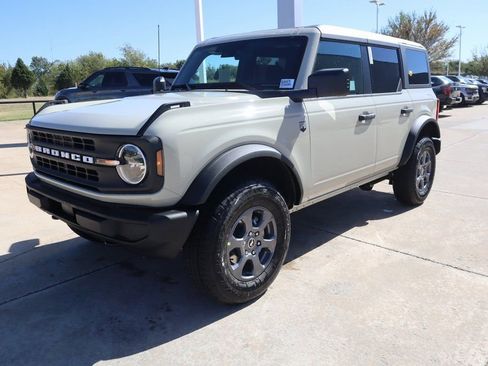 New 2025 Ford Bronco Big Bend AWD/4WD image 13