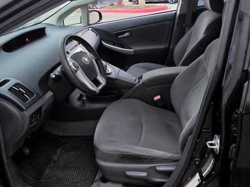 Used 2010 Toyota Prius Two w/ Preferred Accessory Pkg FWD image 12
