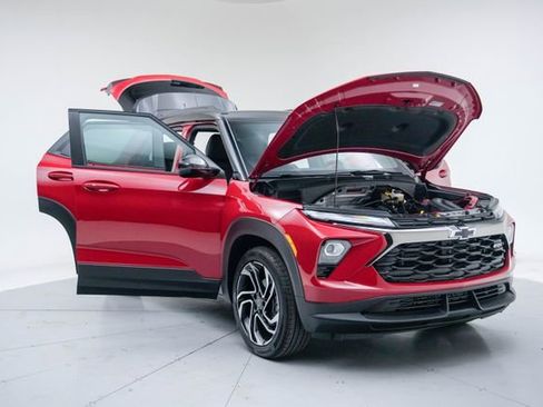 New 2026 Chevrolet TrailBlazer RS w/ Convenience Package FWD image 16