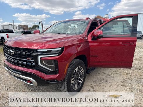 Certified 2025 Chevrolet Tahoe Z71 w/ Comfort Package image 35