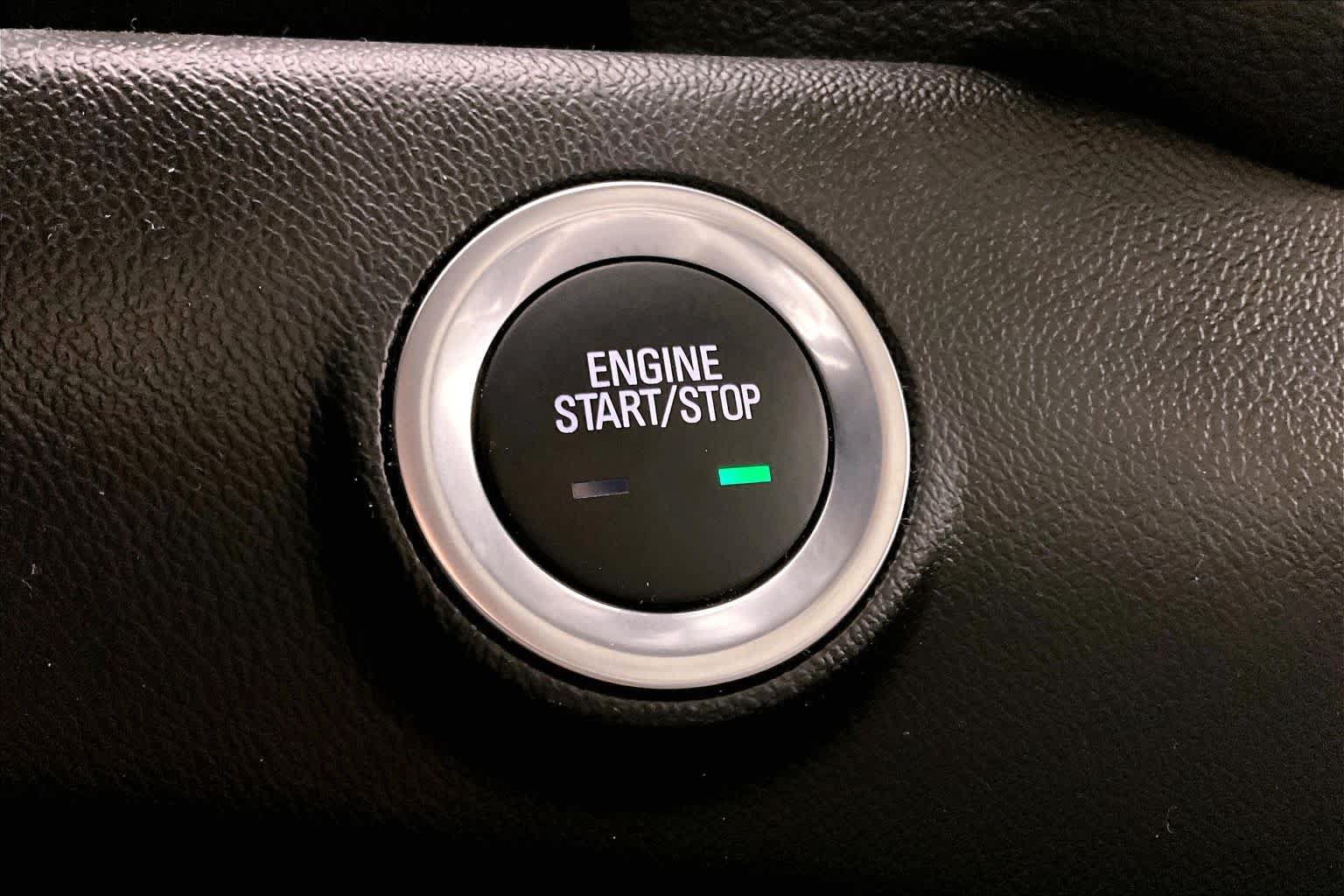Used 2024 GMC Terrain SLT w/ Elevation Edition FWD image 31