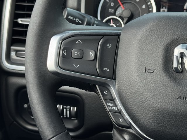 Used 2025 RAM 1500 Big Horn AWD/4WD image 14