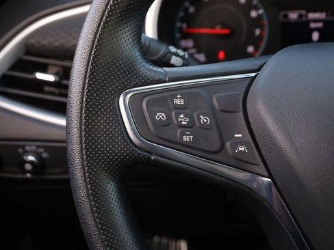 Used 2024 Chevrolet Malibu LT image 11