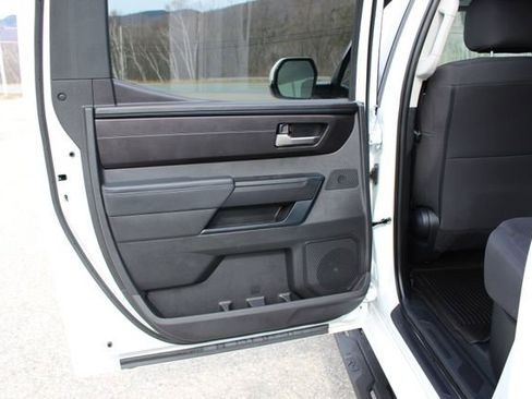 Used 2024 Toyota Tundra SR5 w/ SR5 Convenience Package AWD/4WD image 33