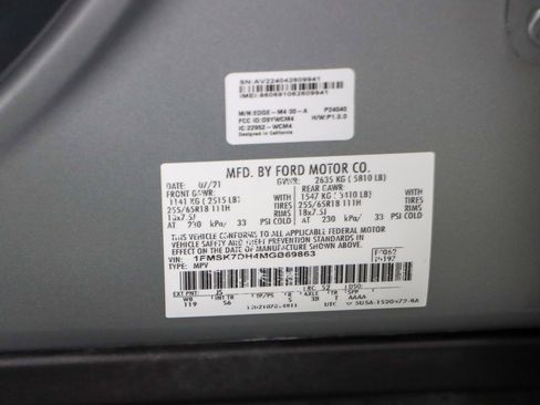 Used 2021 Ford Explorer XLT w/ Equipment Group 202A image 34