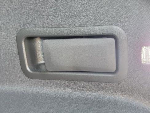 Used 2023 Chevrolet Blazer LT w/ Driver Confidence Package image 8