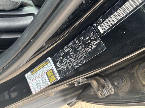 Used 2025 Kia K4 FWD image 27
