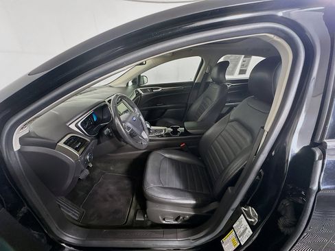 Used 2016 Ford Fusion Energi SE w/ Driver Assist Package image 13