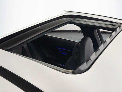 Certified 2024 Mercedes-Benz C 300 Sedan image 23
