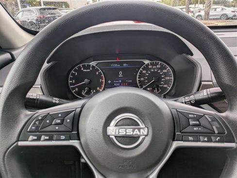 Used 2024 Nissan Altima 2.5 SV image 27