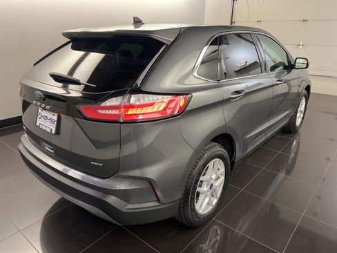 Certified 2022 Ford Edge SEL w/ Convenience Package image 6