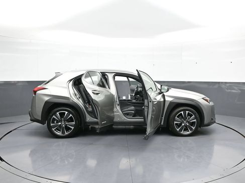 Used 2020 Lexus UX 250h w/ Accessory Package 2 AWD/4WD image 42