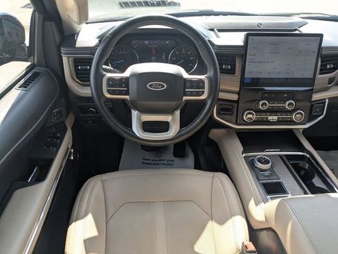 Used 2024 Ford Expedition Max Limited image 30