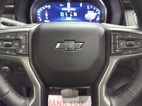 Used 2023 Chevrolet Suburban Z71 w/ Luxury Package image 15