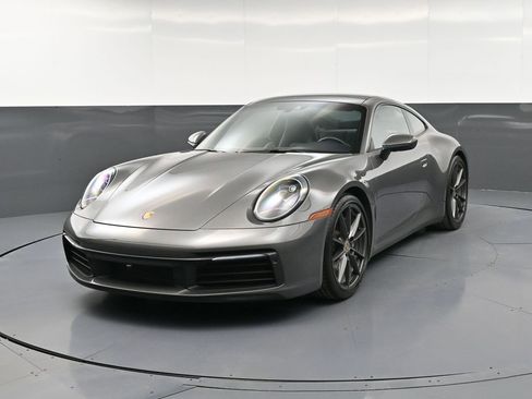 Certified 2023 Porsche 911 Carrera image 6