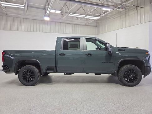 New 2026 Chevrolet Silverado 2500 LT w/ Trail Boss Package image 8