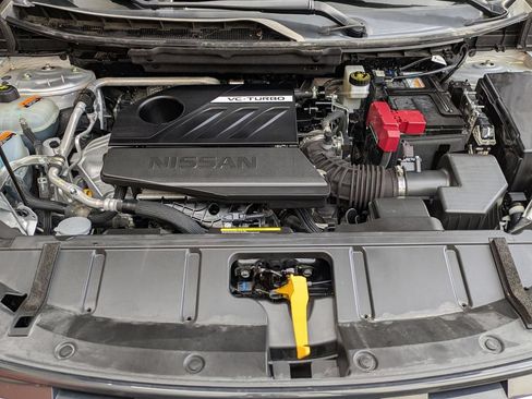 Used 2024 Nissan Rogue SV AWD/4WD image 30