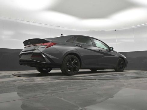 New 2026 Hyundai Elantra Sport FWD image 38