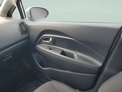 Used 2013 Kia Rio LX w/ PWR Pkg FWD image 13