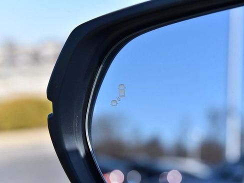 Used 2022 Honda CR-V EX-L image 10