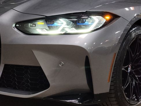 Used 2022 BMW M4 xDrive Competition image 16