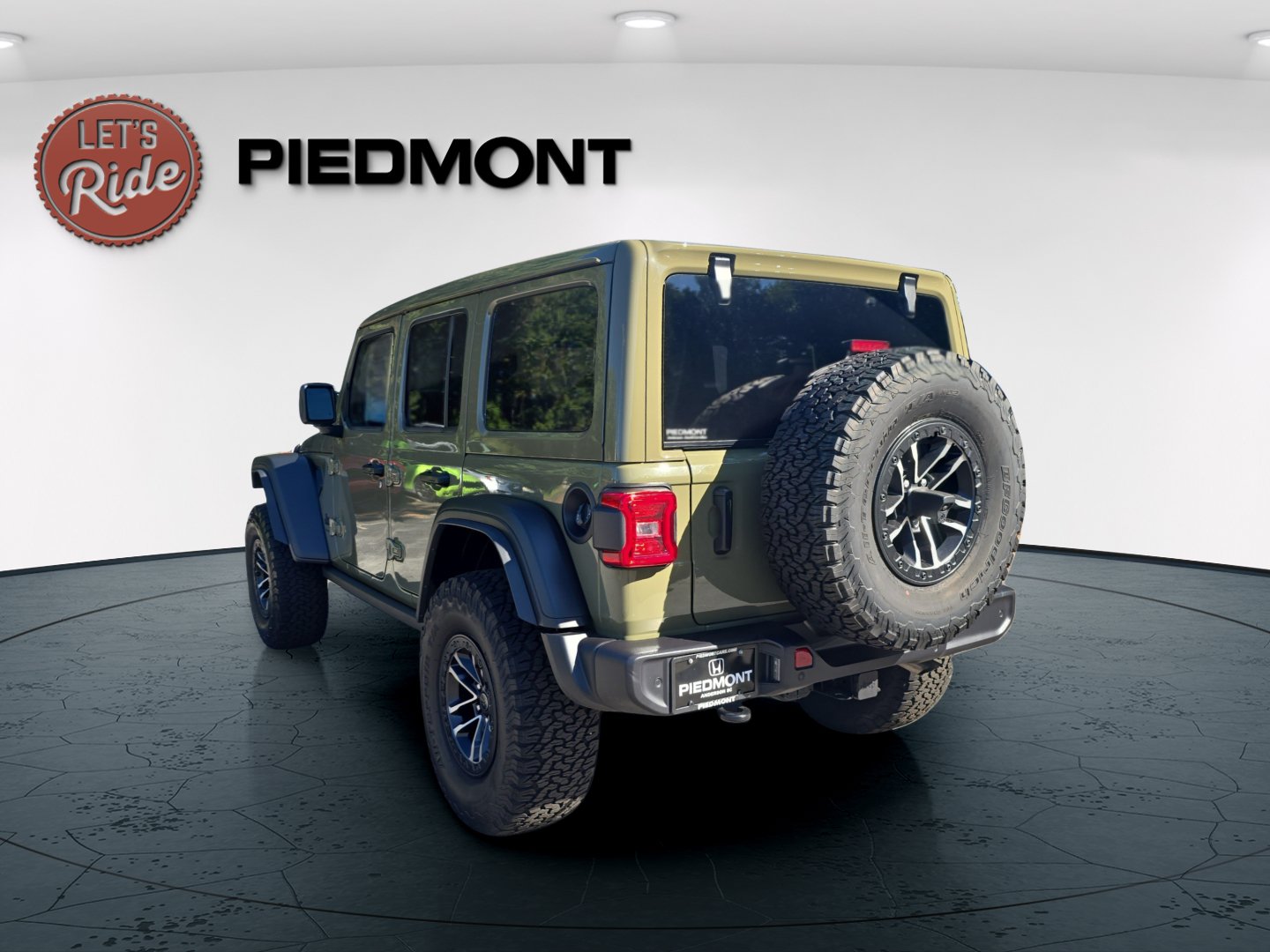 Used 2025 Jeep Wrangler Unlimited Sport AWD/4WD image 8