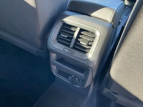 Used 2024 Volkswagen Tiguan S image 15