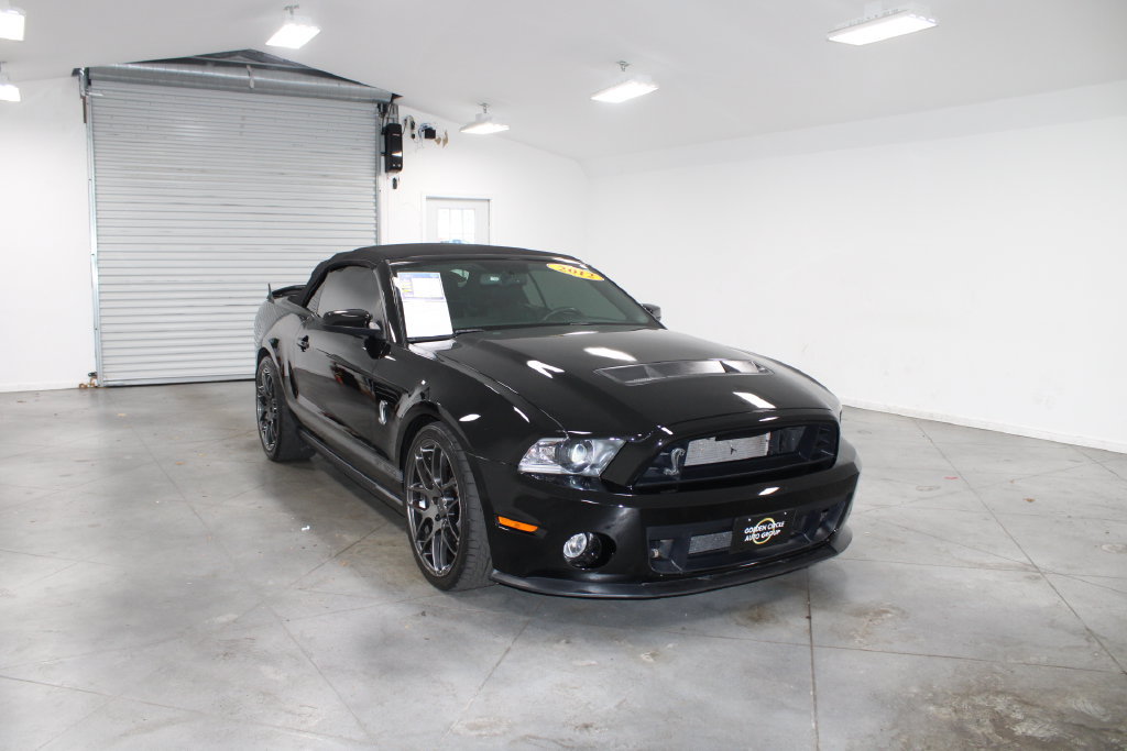 Used 2012 Ford Mustang Shelby GT500 w/ SVT Performance Pkg RWD image 3