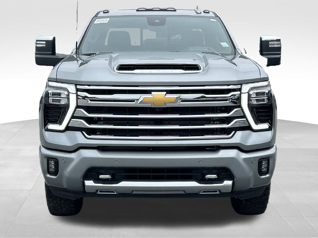 New 2026 Chevrolet Silverado 2500 High Country w/ High Country Premium Package AWD/4WD image 8