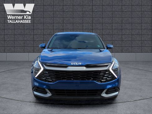 Certified 2024 Kia Sportage EX image 9
