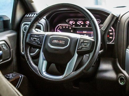 Used 2020 GMC Sierra 1500 Elevation w/ Elevation Value Package image 24