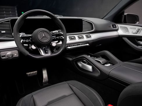 Used 2025 Mercedes-Benz GLE 53 AMG 4MATIC Coupe image 2