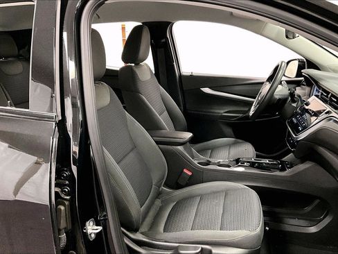 Used 2023 Chevrolet Bolt EUV LT w/ Driver Confidence Package image 7