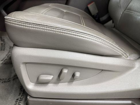 Used 2019 GMC Yukon XL Denali w/ Denali Ultimate Package image 15