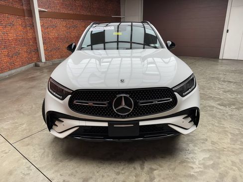 Certified 2025 Mercedes-Benz GLC 350e 4MATIC image 9