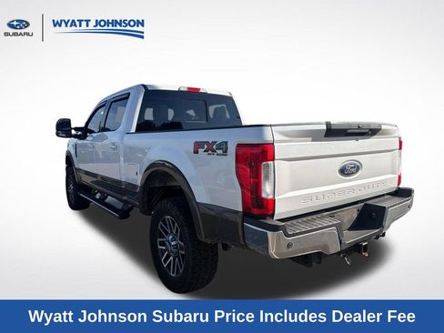 Used 2017 Ford F250 Lariat w/ Lariat Ultimate Package AWD/4WD image 3