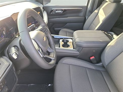 New 2026 Chevrolet Suburban LS w/ LPO, Dark Essentials Package image 21