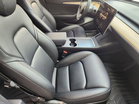 Used 2022 Tesla Model 3 Long Range image 14