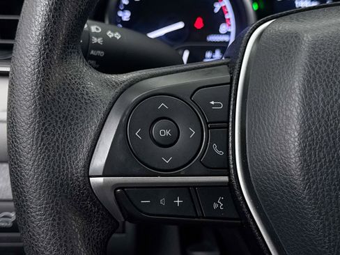 Used 2023 Toyota Camry LE image 33