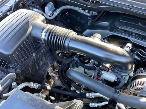 Used 2020 RAM 1500 Lone Star image 32