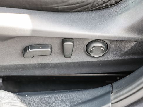 Used 2022 Subaru Outback Premium AWD/4WD image 12
