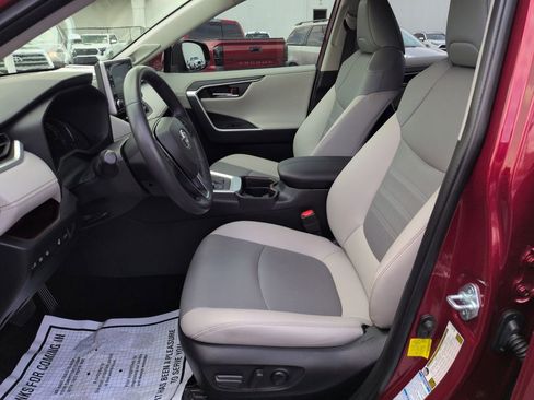 Used 2021 Toyota RAV4 Limited w/ Limited Grade Weather Package AWD/4WD image 9